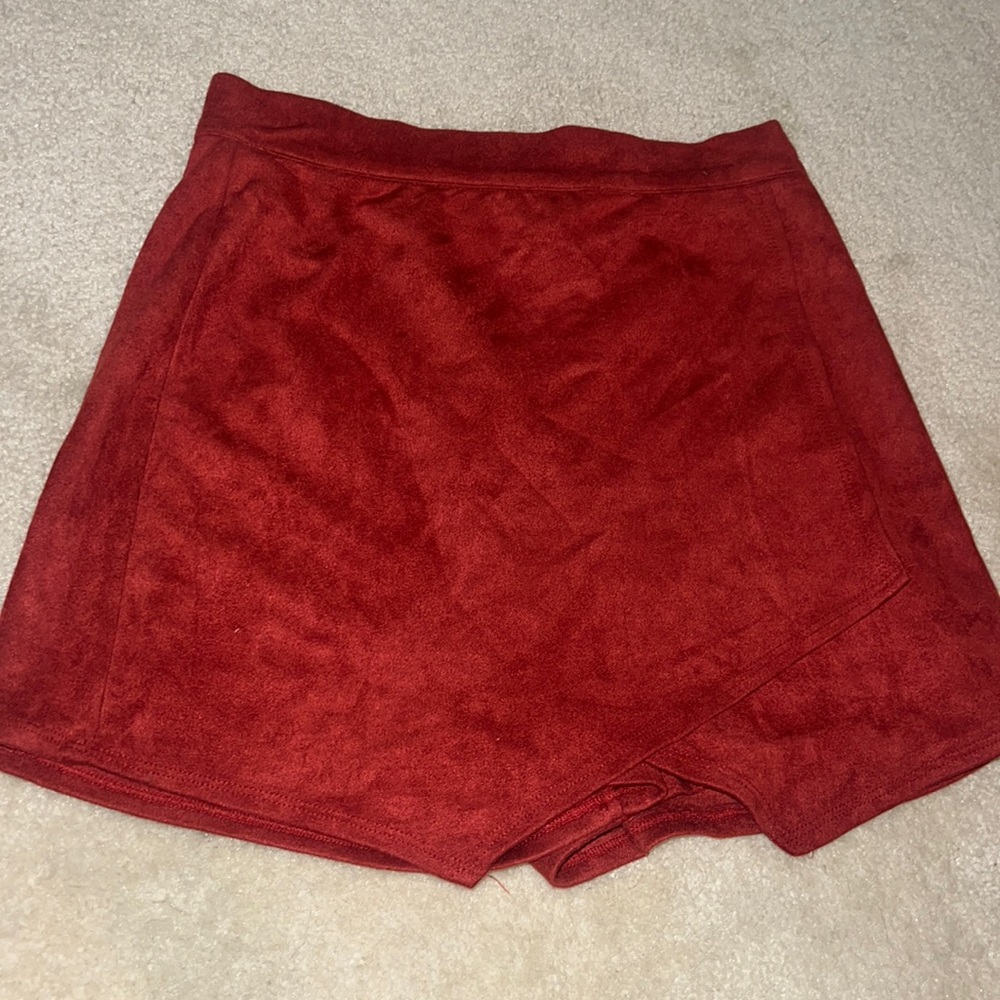 Suede skirt/shorts